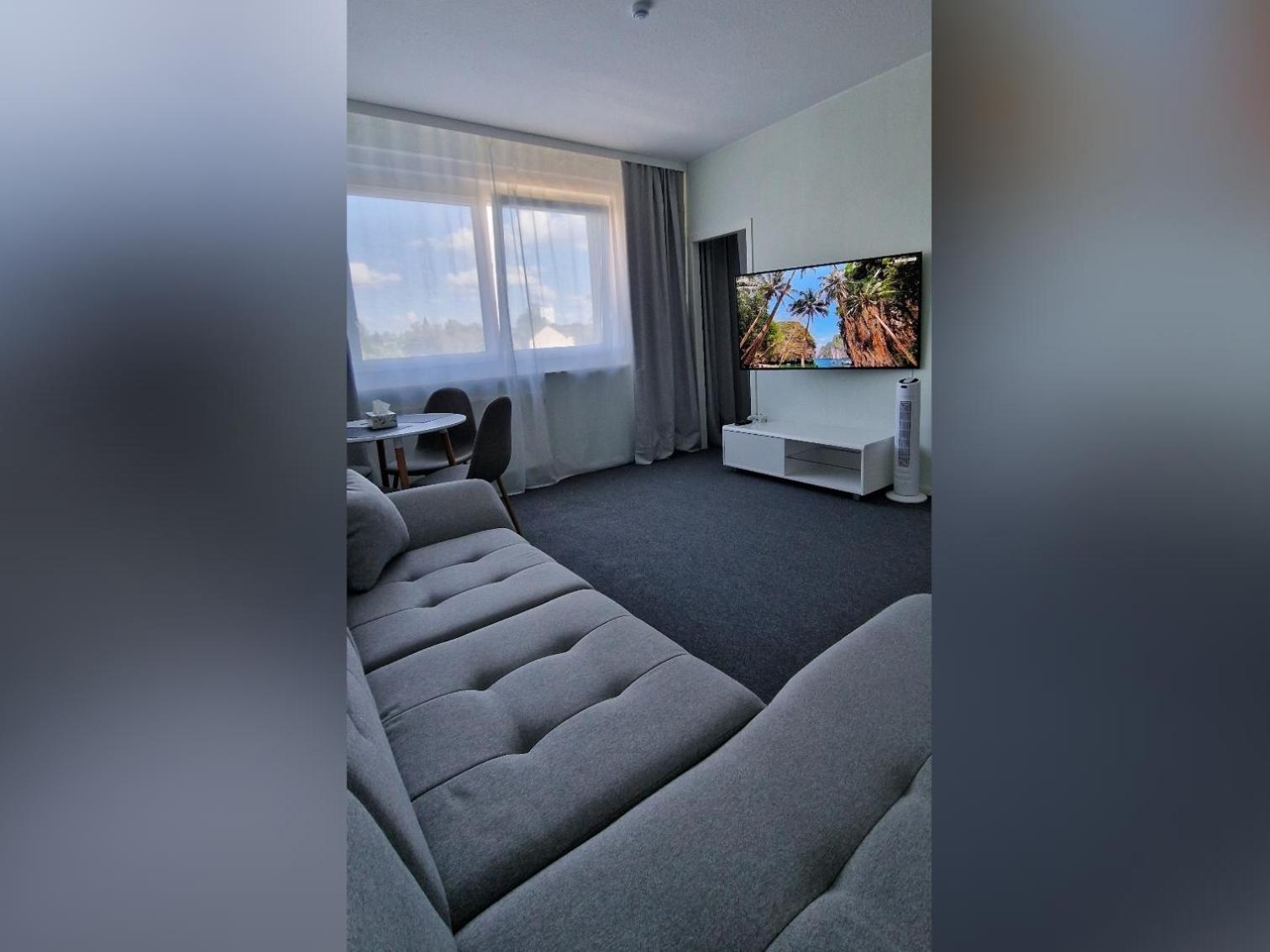 Citycenter Apartment - Bigtv-Ps4-Netflix-Parking شيمنيتز المظهر الخارجي الصورة