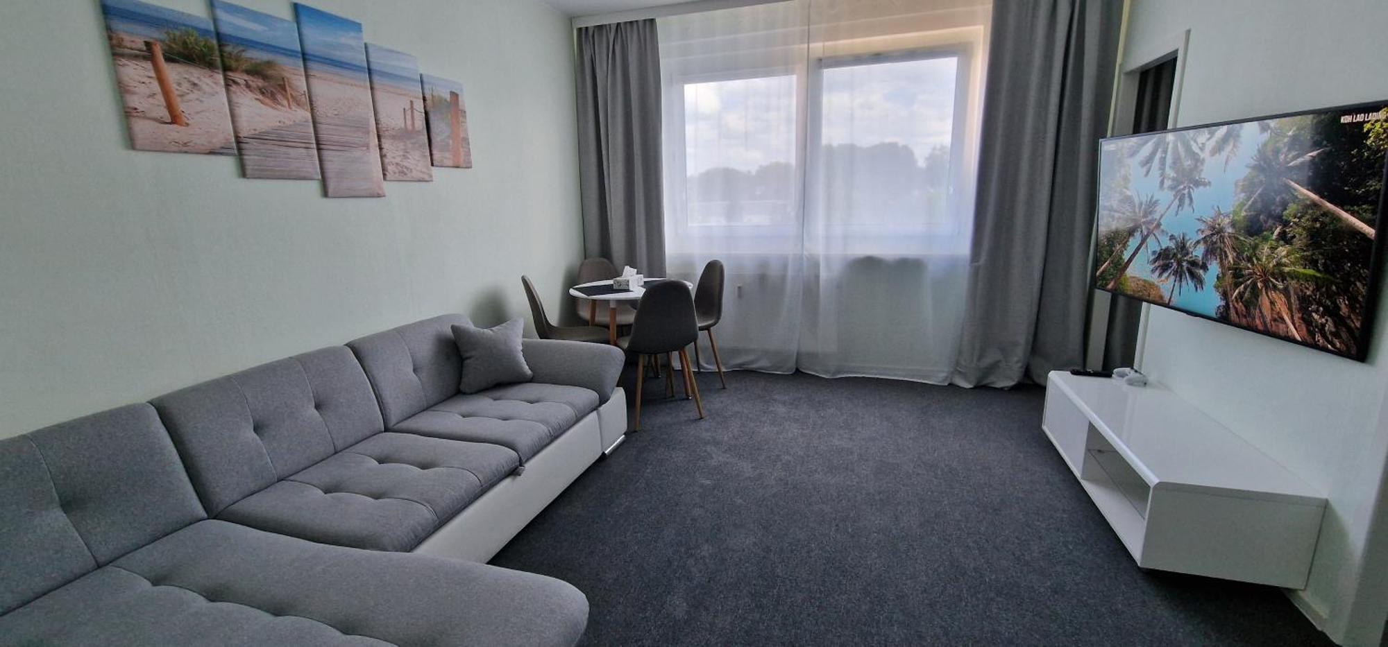Citycenter Apartment - Bigtv-Ps4-Netflix-Parking شيمنيتز المظهر الخارجي الصورة
